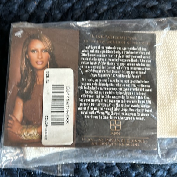 NWT - Iman Designer Winter White Global Chic  Knitted Gloves with Sequin Cuff XL - Picture 3 of 4